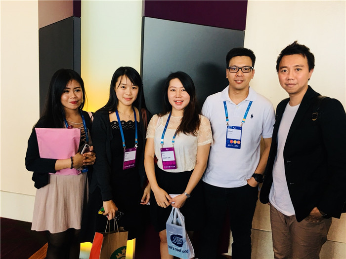 Avazu员工参会人员合影 Avazu员工参会人员合影